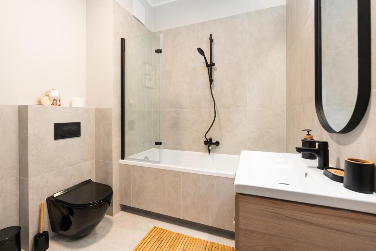 Superapart Aignera Apt 4, Family Friendly Oasis Варшава Екстер'єр фото