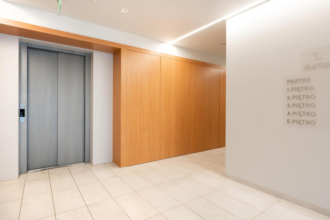 Superapart Aignera Apt 4, Family Friendly Oasis Варшава Екстер'єр фото